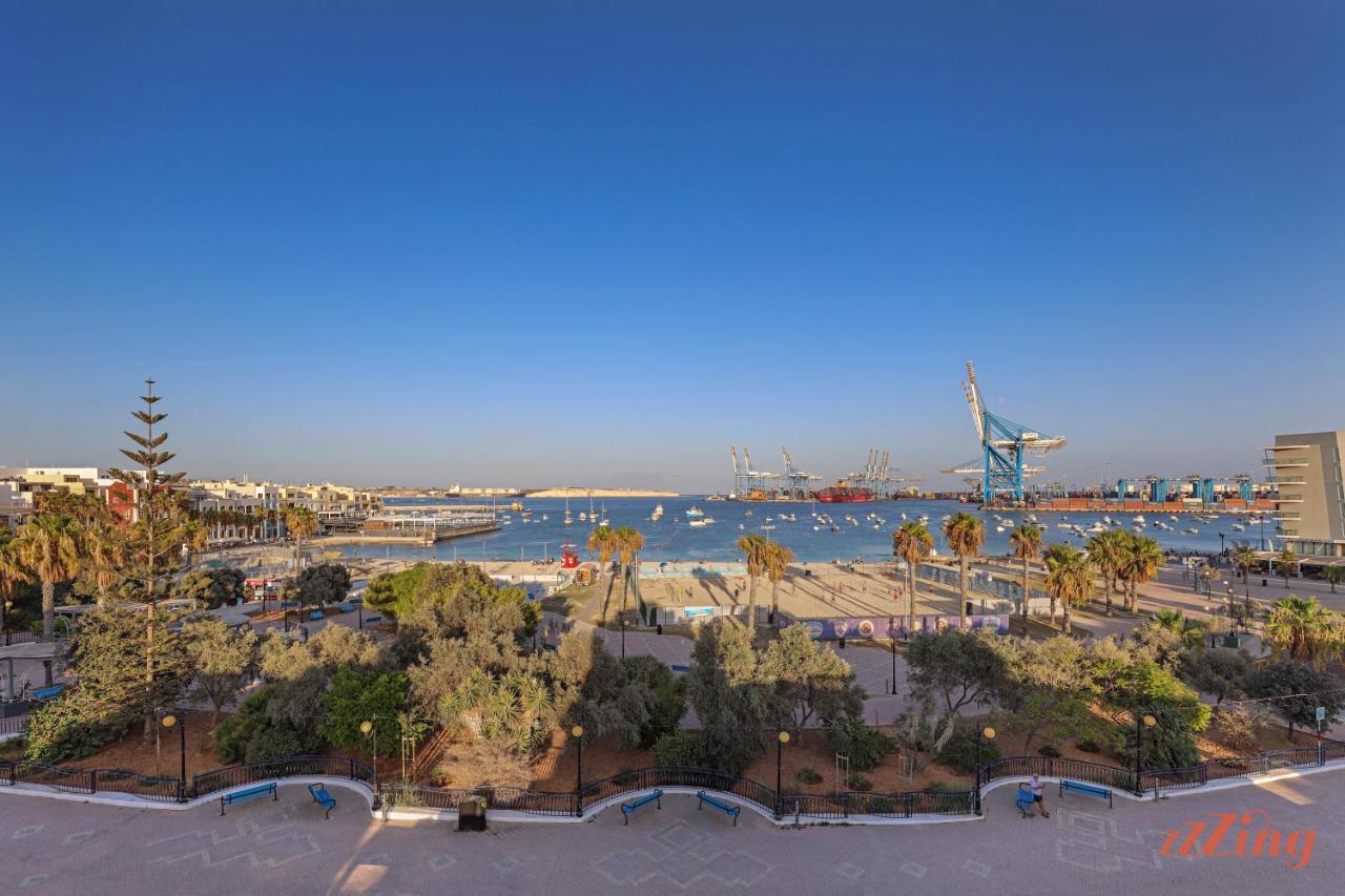 Luxurious Duplex Seafront Apt W Amazing Sea Views Birżebbuġa Exterior foto